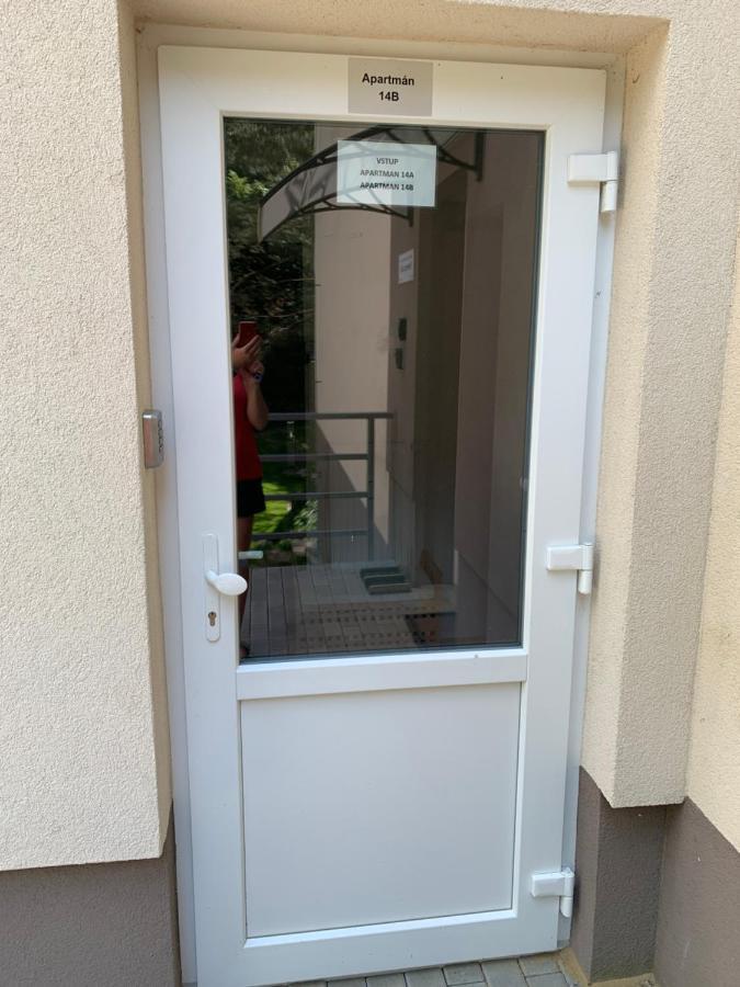 Vsemina Apartman Luzkovice Ngoại thất bức ảnh