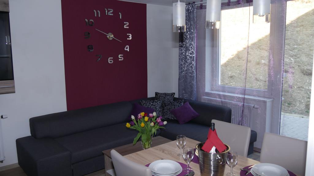Vsemina Apartman Luzkovice Ngoại thất bức ảnh